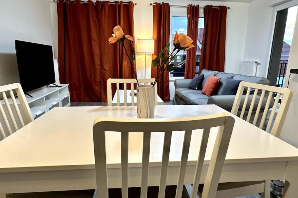 Appartement Cozy - Quartier Residentiel Melun Exterior foto
